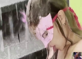 كبيرة الصدر